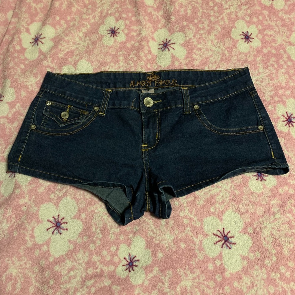 Short shorts